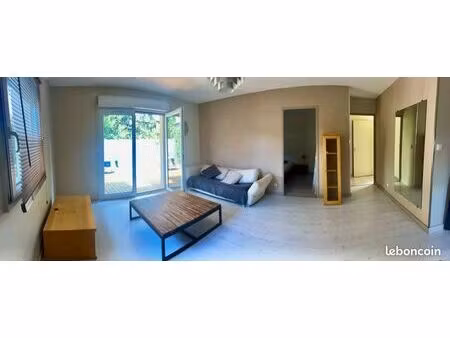 t2 meublé jardin parking