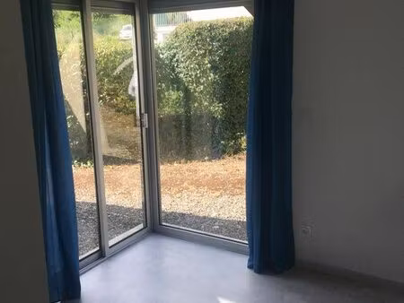 t1 bis de 25m2 auch lumineux