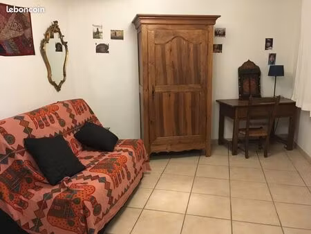 location studio meublé isle jourdain