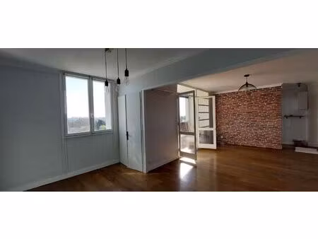 location appartement 3 pièces 65 m² à oullins-pierre-bénite (69310)