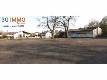 propriété commerciale à vendre