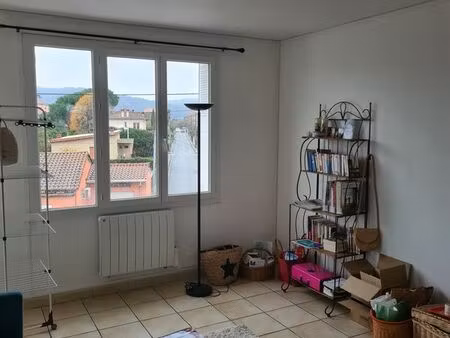 appartement 3 pièces 55 m²