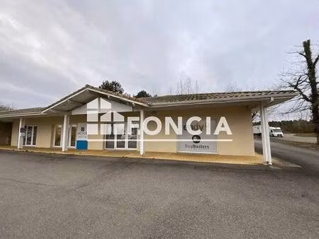 local commercial à louer