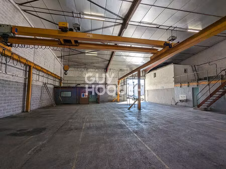 vente commerce 540 m² décines-charpieu (69150)