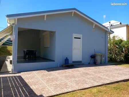 loue maison tous charges comprises – 1100.00