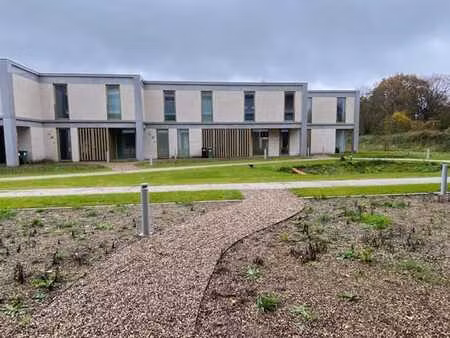 appartement confortable et lumineux au rez-de-chaussée