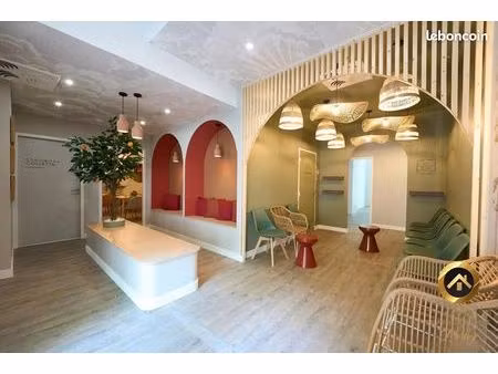 immeuble 10 pièces 206 m²