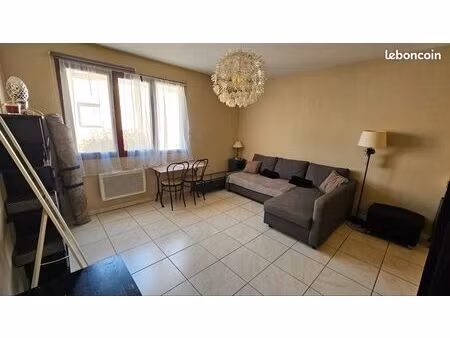 studio meublé calme au centre ville dans résidence sécurisée