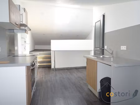 studio meublé avec coin nuit