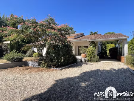 a louer à cognac - maison d'architecte - 3 chambres - 116m2