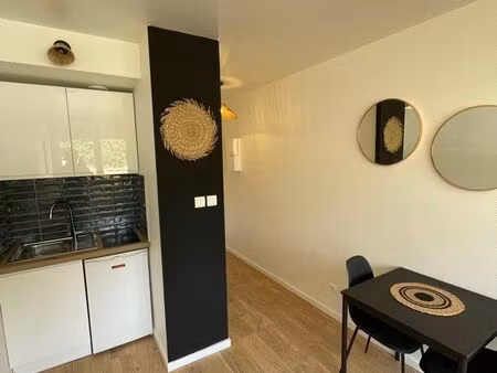 magnifique studio centre ville - rue devosge - 18m2 - parking