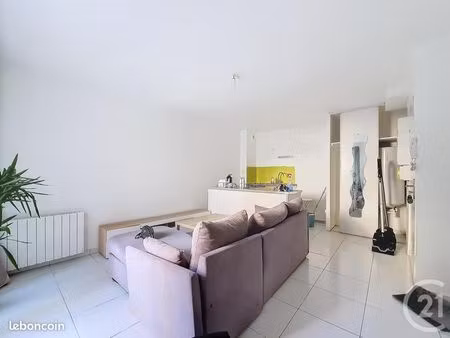 appartement 2 pièces 41 m²