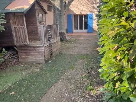 villa 4 pièces 84 m²