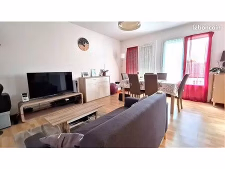 appartement 3 pièces 70 m²