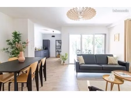 location appartement 4 pièces 90 7m²