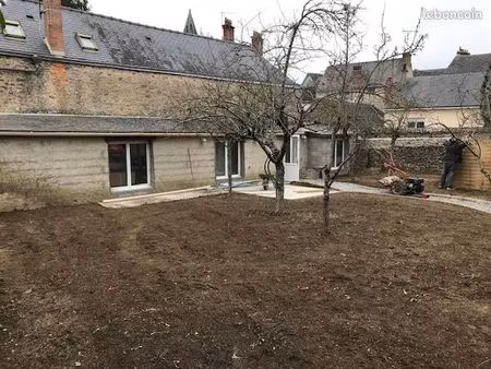 loue maison de ville t2 evron centre ville