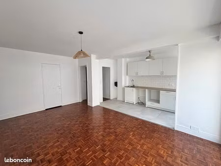 appartement 2 pièces 51 m²