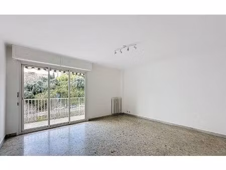 location appartement  m² t-3 à le cannet  1 288 €