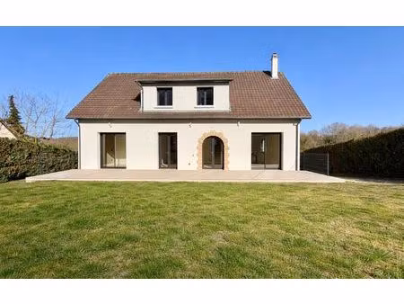 location maison  m² t-9 à bruyères-et-montbérault  1 650 €