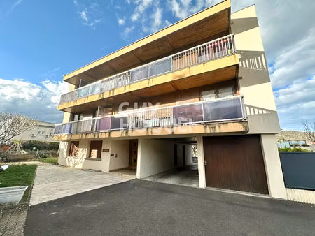 montjuzet - appartement t2 de 47 35m² avec parking