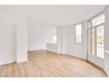 vente appartement 6 pièces 126 m² à la courneuve (93120)  325 000 €