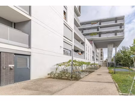 vente appartement 5 pièces 100 m² à bobigny (93000)  350 000 €