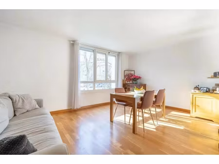 vente appartement 4 pièces 84 m² à sevres (92310)  399 000 €