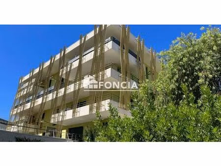 juvignac centre : beau f2 avec une grande terrasse