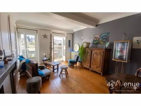 charmant t4 style bourgeois avec balcon