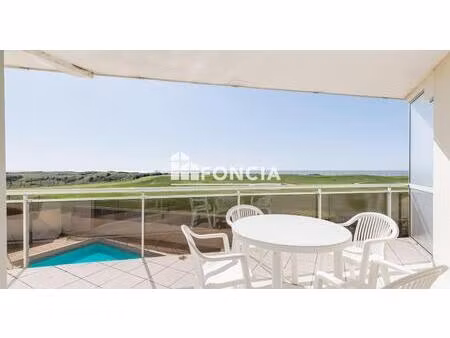 t2 bis face mer avec cave et garage