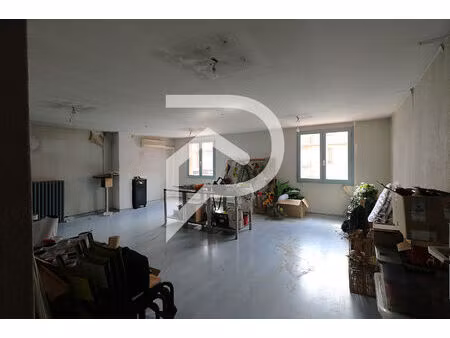 plateaux à aménager à tarbes : 155 m² environ