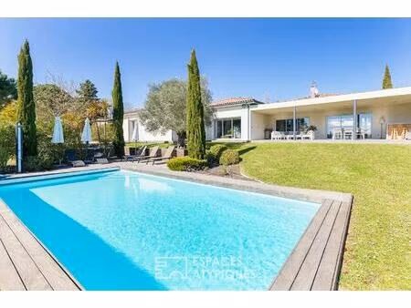 maison contemporaine avec vue à odars