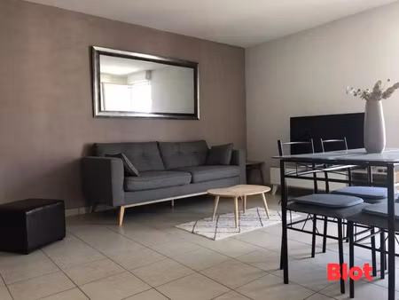 a louer : appartement de type 2 - meuble - 45.22m²