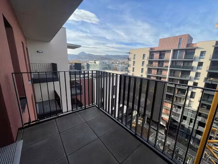 location appartement 1 pièce 31 m² à clermont-ferrand (63100)