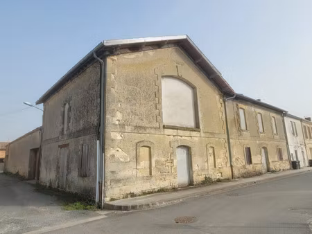 immeuble à vendre cissac medoc 1 pièce(s) 80m2 75 000€