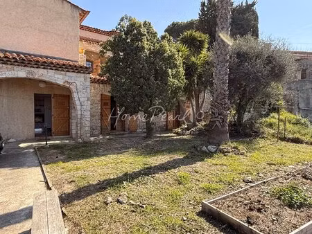 corniche des oliviers - bas de villa - 2 pieces 54 m²