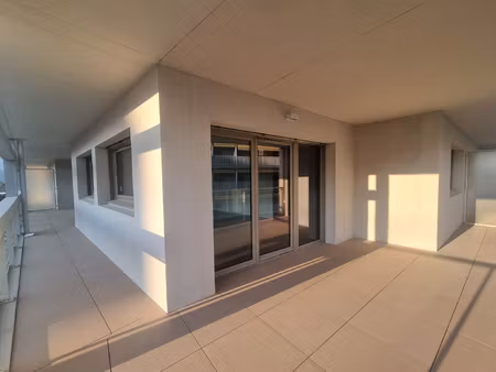 nice ouest meridia- f3 avec terrasse avec vaste terrasse et