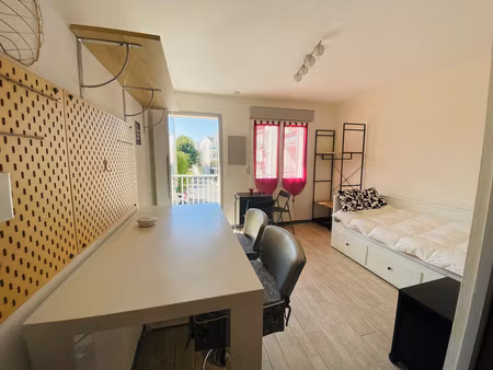 chambray les tours : studio de 16 m2