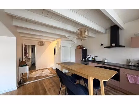 location maison  m² t-3 à dompierre-sur-mer  1 150 €