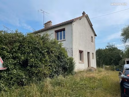 maison individuelle de 90m2 à la campagne  à 5 minutes de vihiers  terrain 3900m2
