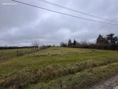 terrain 1547 m² lusigny