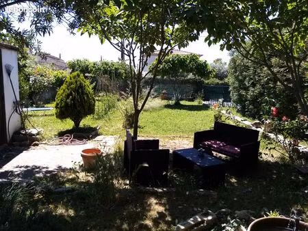 maison ancienne avec jardin