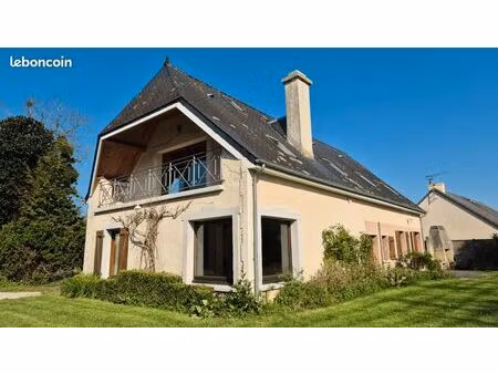 maison 5 pièces 217 m²