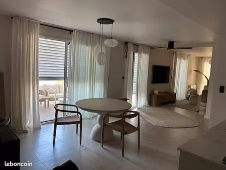 t3 standing avec parkings port marianne