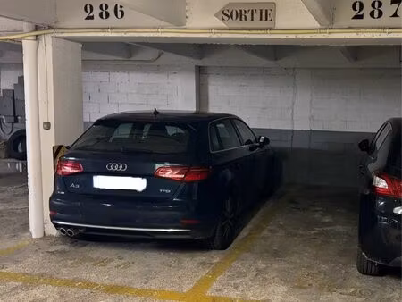 parking sous terrain à louer