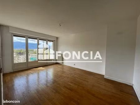 appartement 2 pièces 52 m²