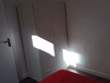 f2 à louer à sete 34200