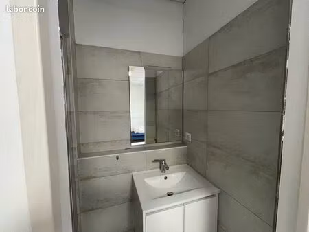 studio meublé  centre-ville à toulon