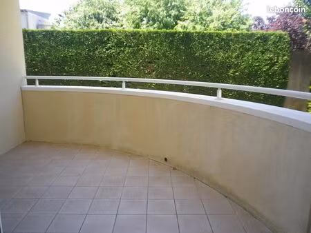 appartement 3 pièces 69 m²