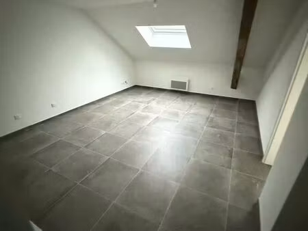 loue apparatement 70m2